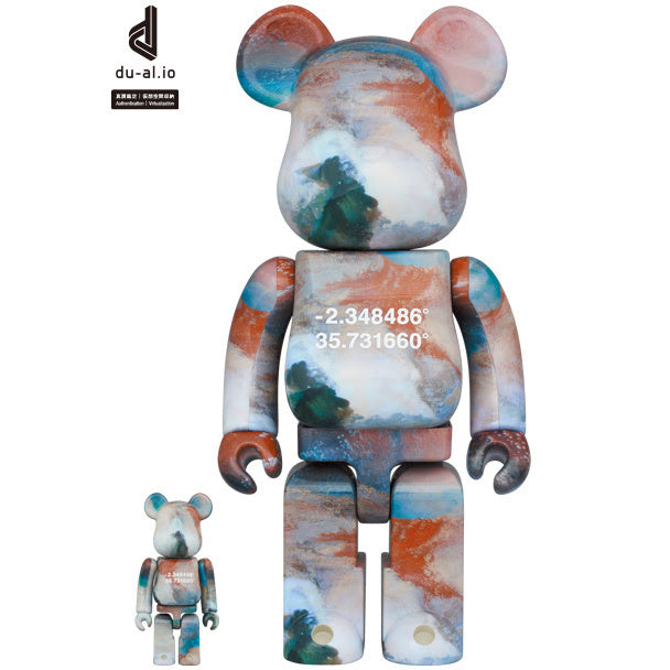 400 % & 100 % Bearbrick -setti – Barcelona Overview (Benjamin Grant)
