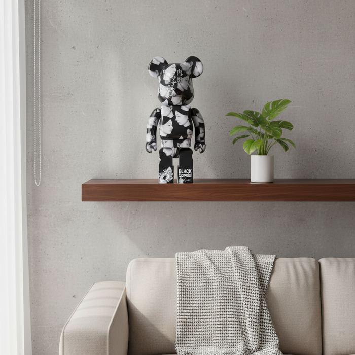 400%  & 100% Bearbrick sæt - Multiple Selves - Black Scandal (Yohji Yamamoto x Suzume Uchida)